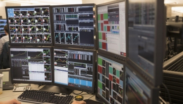 Hourlycurve proxy image